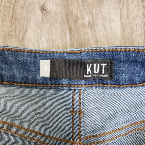 Kut from the Kloth Women's 32 (4) Denim Jean Shorts Raw Hem High Rise Medium‎ - Picture 10 of 11